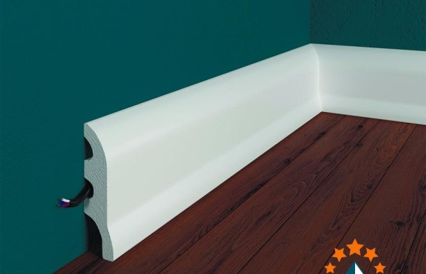 ДП Перфект Плюс Плинтус  Р18 5,4х1,6/2х2300