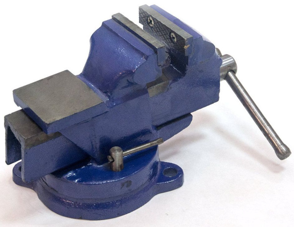 Тиски чугунные облегч. 150мм  